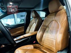 تويوتا أفالون